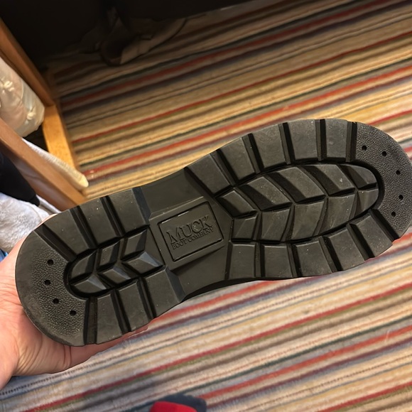 Muck boots - Picture 2 of 3